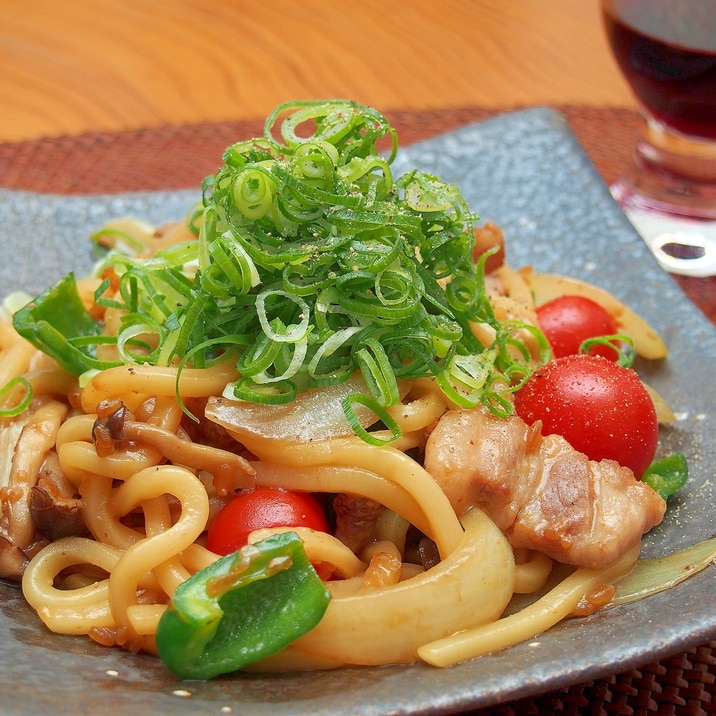 お肉ゴロゴロ醤油麹で焼きうどん